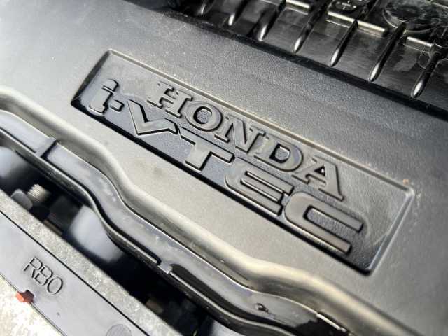 Honda Jazz Es + I-Vtec Cvt 