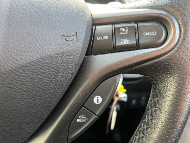 Honda Jazz Es + I-Vtec Cvt 