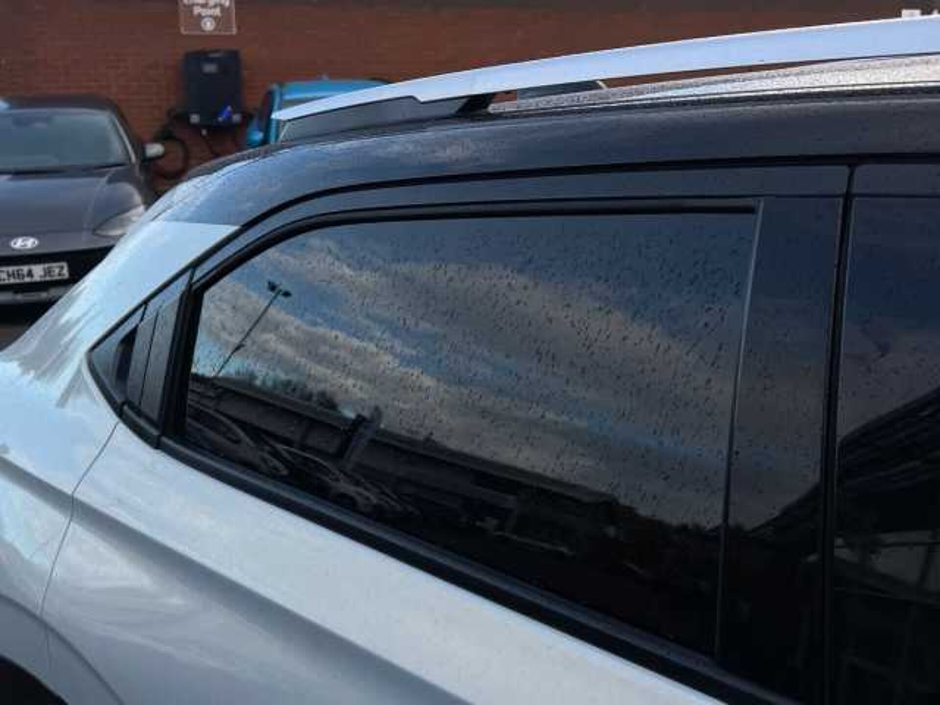 Honda HR-V Hybrid 1.5 h i-MMD e: HEV Advance Style SUV 5dr Petrol Hybrid CVT Euro 6 (s/s) (131 ps) 