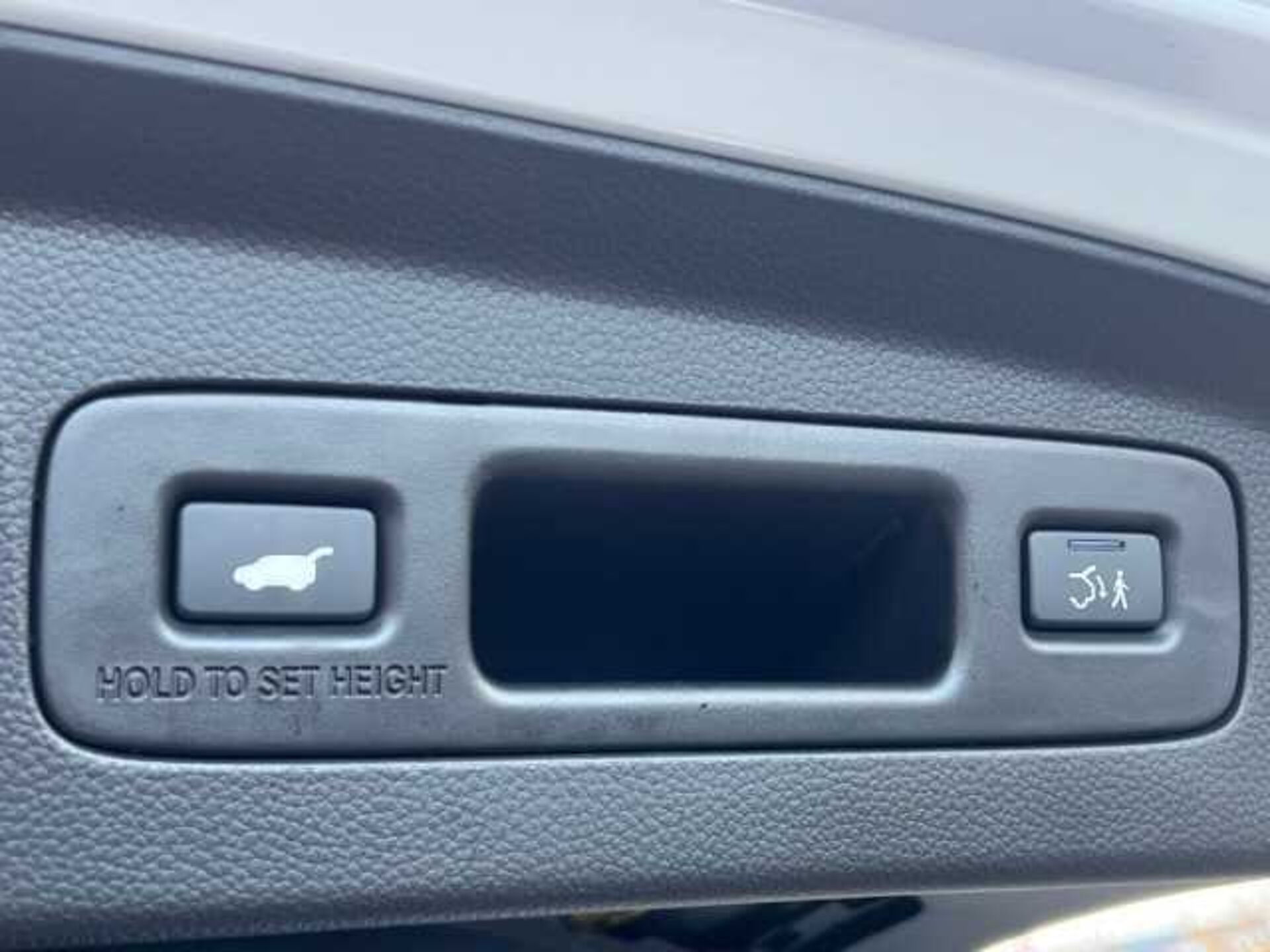 Honda HR-V Hybrid 1.5 h i-MMD e: HEV Advance Style SUV 5dr Petrol Hybrid CVT Euro 6 (s/s) (131 ps) 