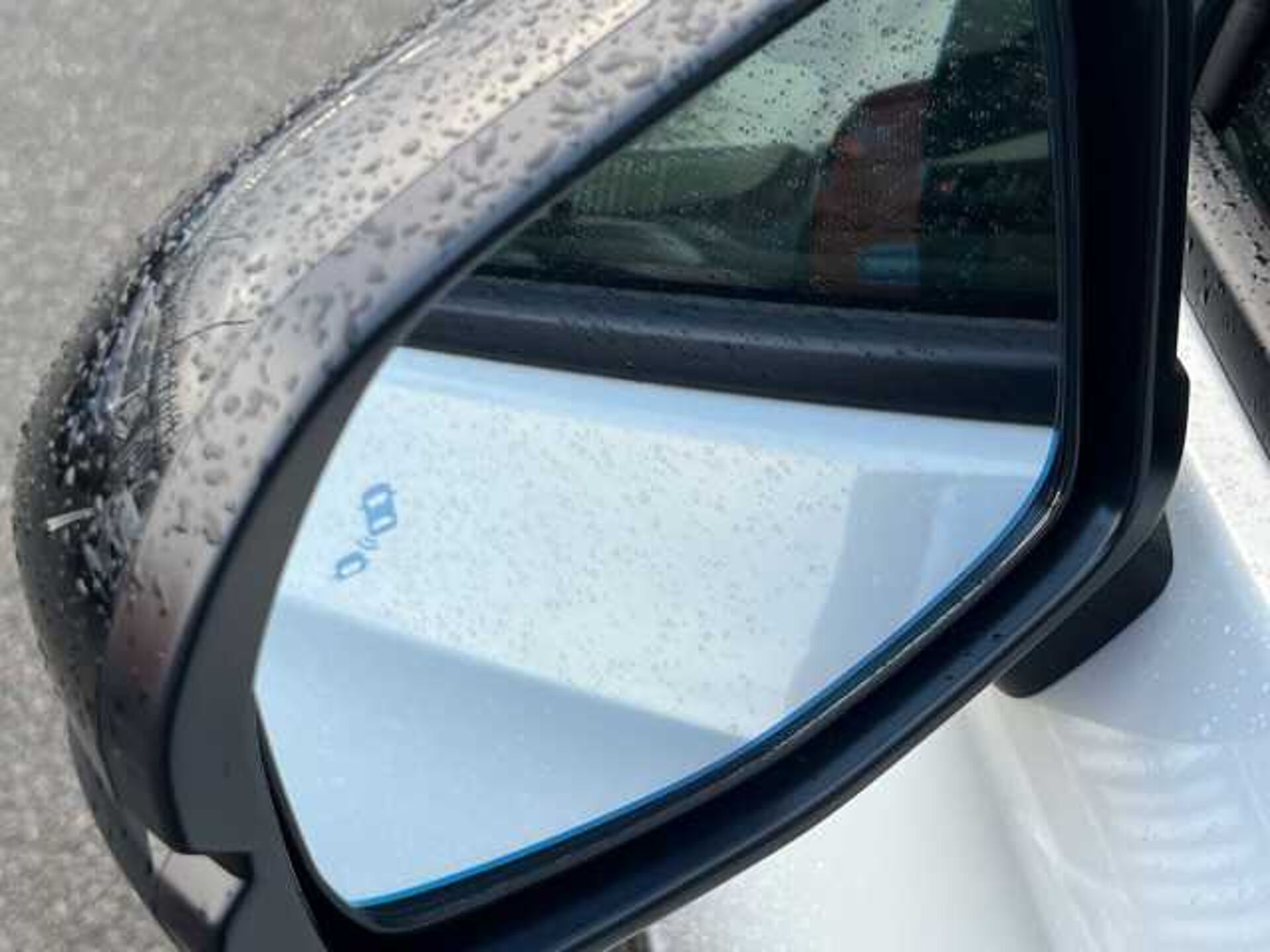 Honda HR-V Hybrid 1.5 h i-MMD e: HEV Advance Style SUV 5dr Petrol Hybrid CVT Euro 6 (s/s) (131 ps) 