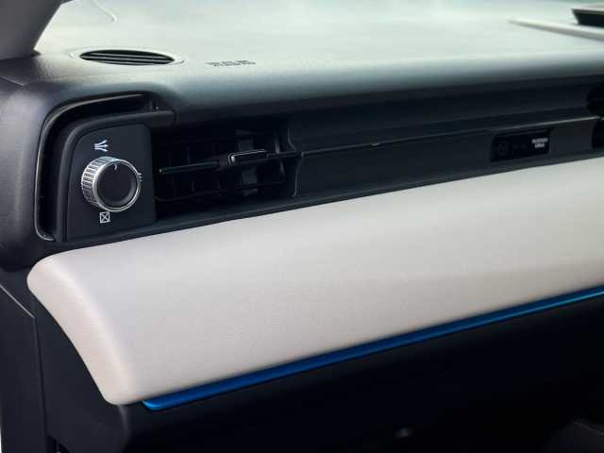 Honda HR-V Hybrid 1.5 h i-MMD e: HEV Advance Style SUV 5dr Petrol Hybrid CVT Euro 6 (s/s) (131 ps) 