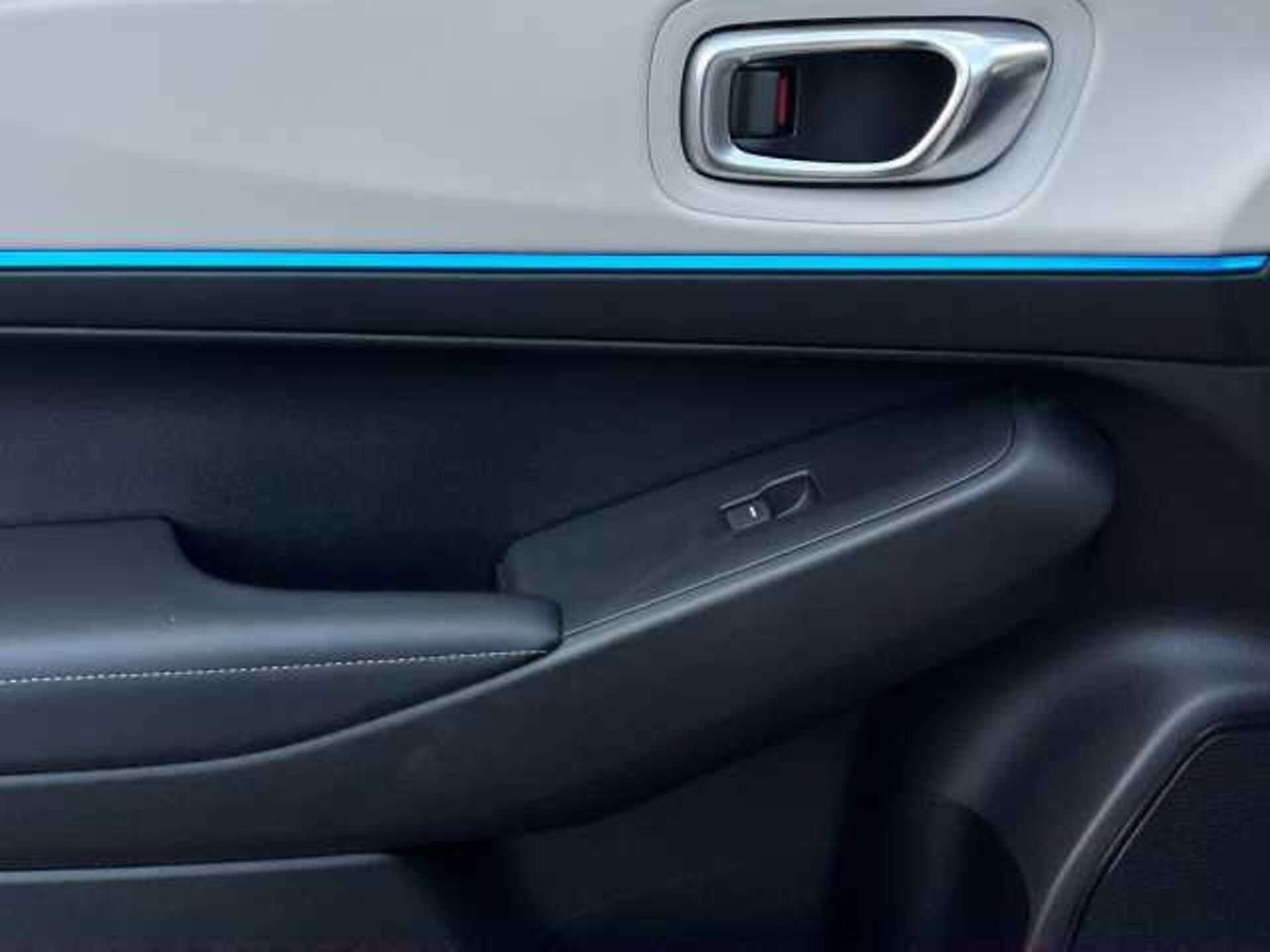 Honda HR-V Hybrid 1.5 h i-MMD e: HEV Advance Style SUV 5dr Petrol Hybrid CVT Euro 6 (s/s) (131 ps) 