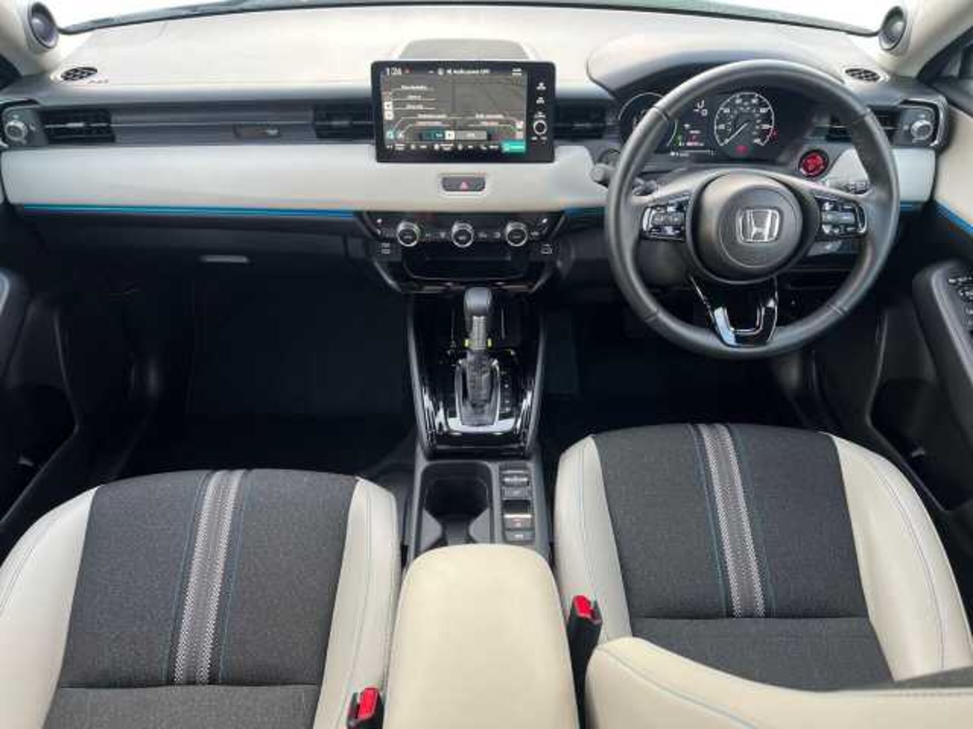 Honda HR-V Hybrid 1.5 h i-MMD e: HEV Advance Style SUV 5dr Petrol Hybrid CVT Euro 6 (s/s) (131 ps) 