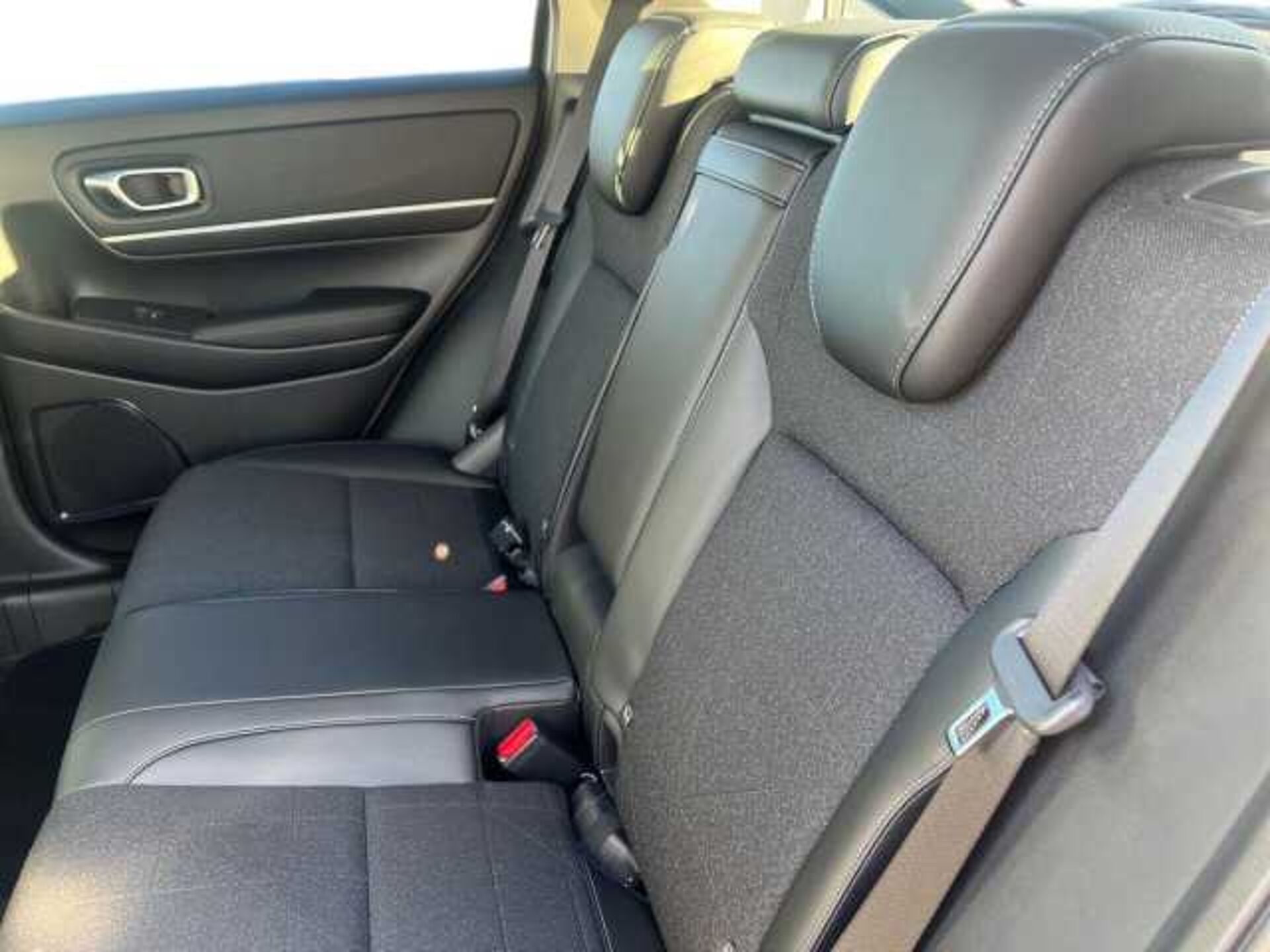 Honda HR-V Hybrid 5dr 1.5 I-mmd Ehev Advance Cvt 