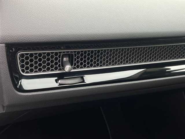 Honda Civic Hybrid 5dr 2.0 I-mmd Hybrid Elegance 