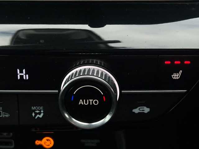 Honda Civic Hybrid 5dr 2.0 I-mmd Hybrid Elegance 