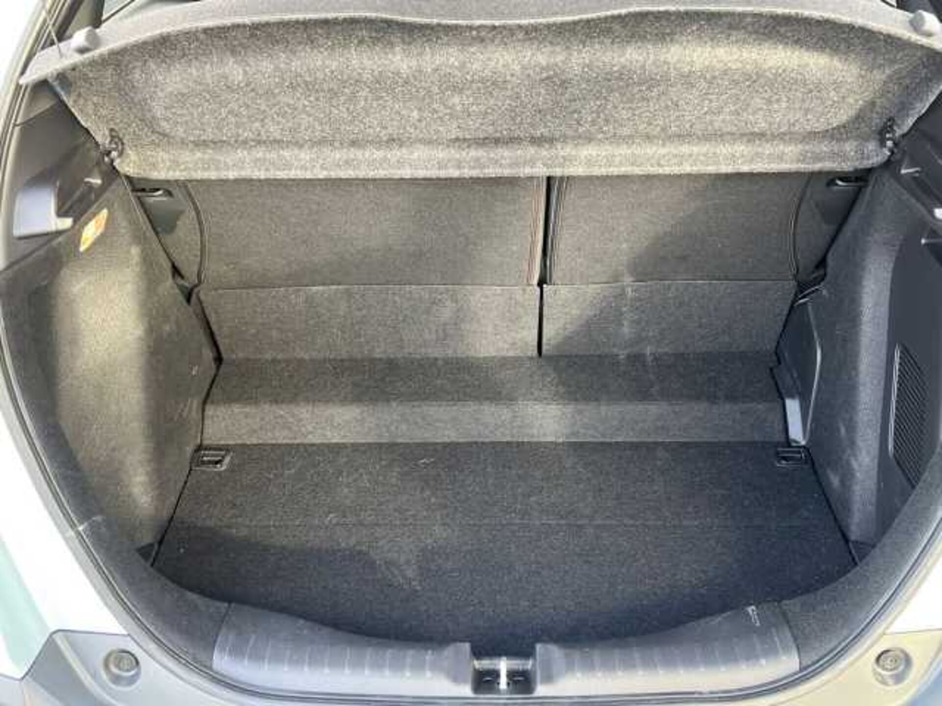 Honda Jazz Hybrid 1.5 h i-MMD Crosstar Advance Hatchback 5dr Petrol Hybrid eCVT Euro 6 (s/s) (122 