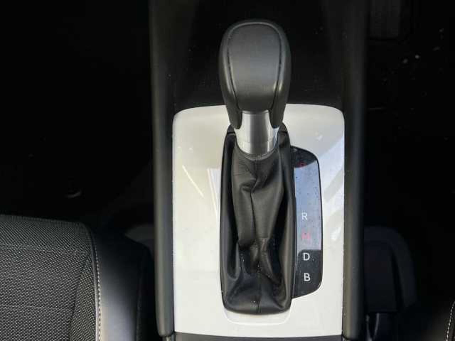 Honda Jazz Hybrid 1.5 h i-MMD Crosstar Advance Hatchback 5dr Petrol Hybrid eCVT Euro 6 (s/s) (122 