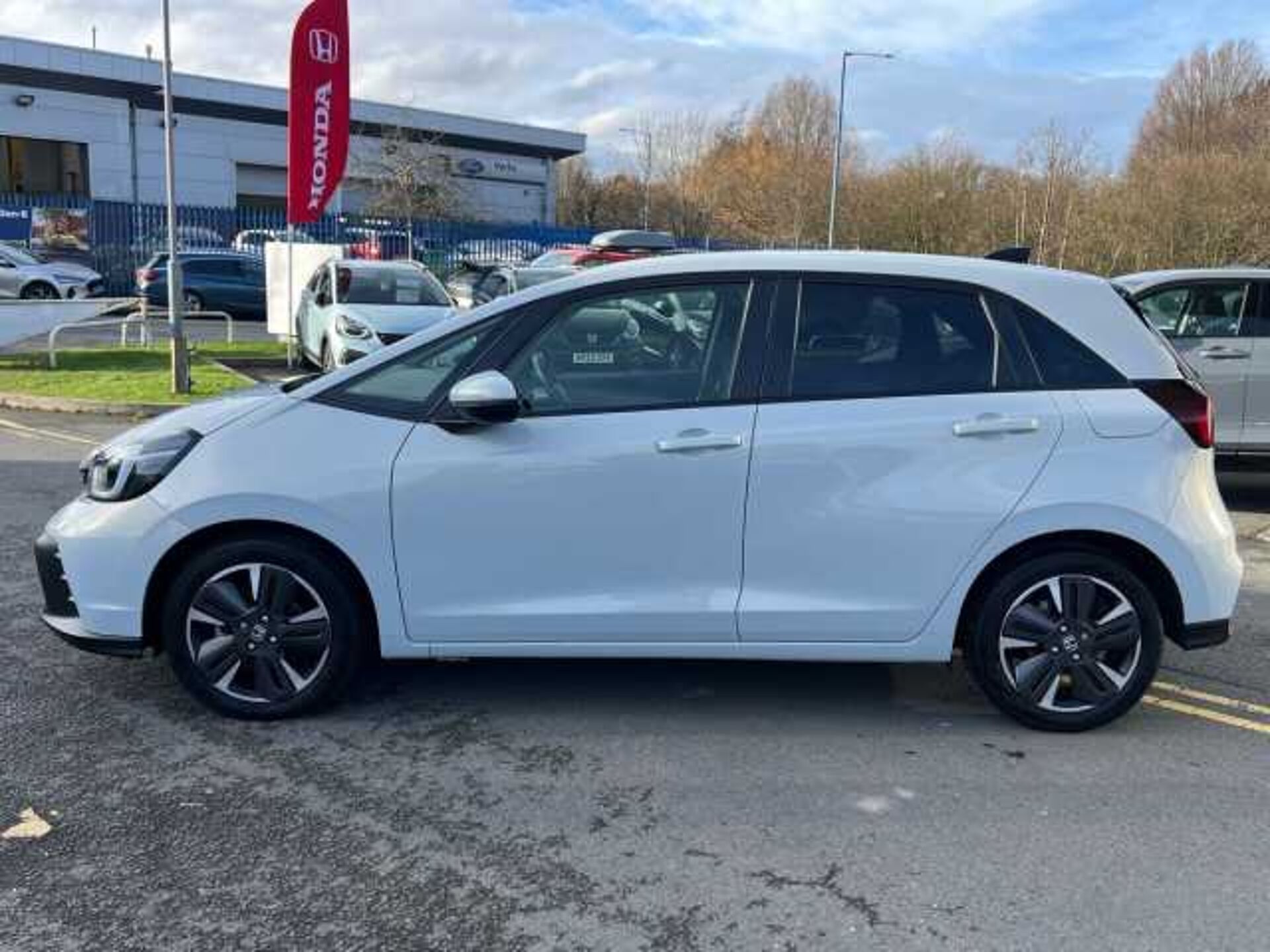 Honda Jazz Hybrid 1.5 h i-MMD Advance Hatchback 5dr Petrol Hybrid eCVT Euro 6 (s/s) (122 ps) 