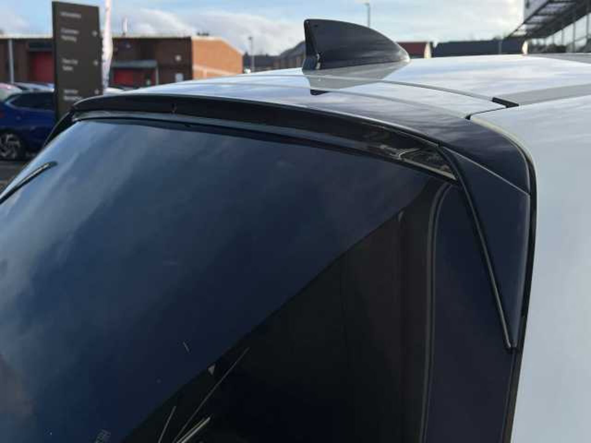 Honda Jazz Hybrid 1.5 h i-MMD Advance Hatchback 5dr Petrol Hybrid eCVT Euro 6 (s/s) (122 ps) 