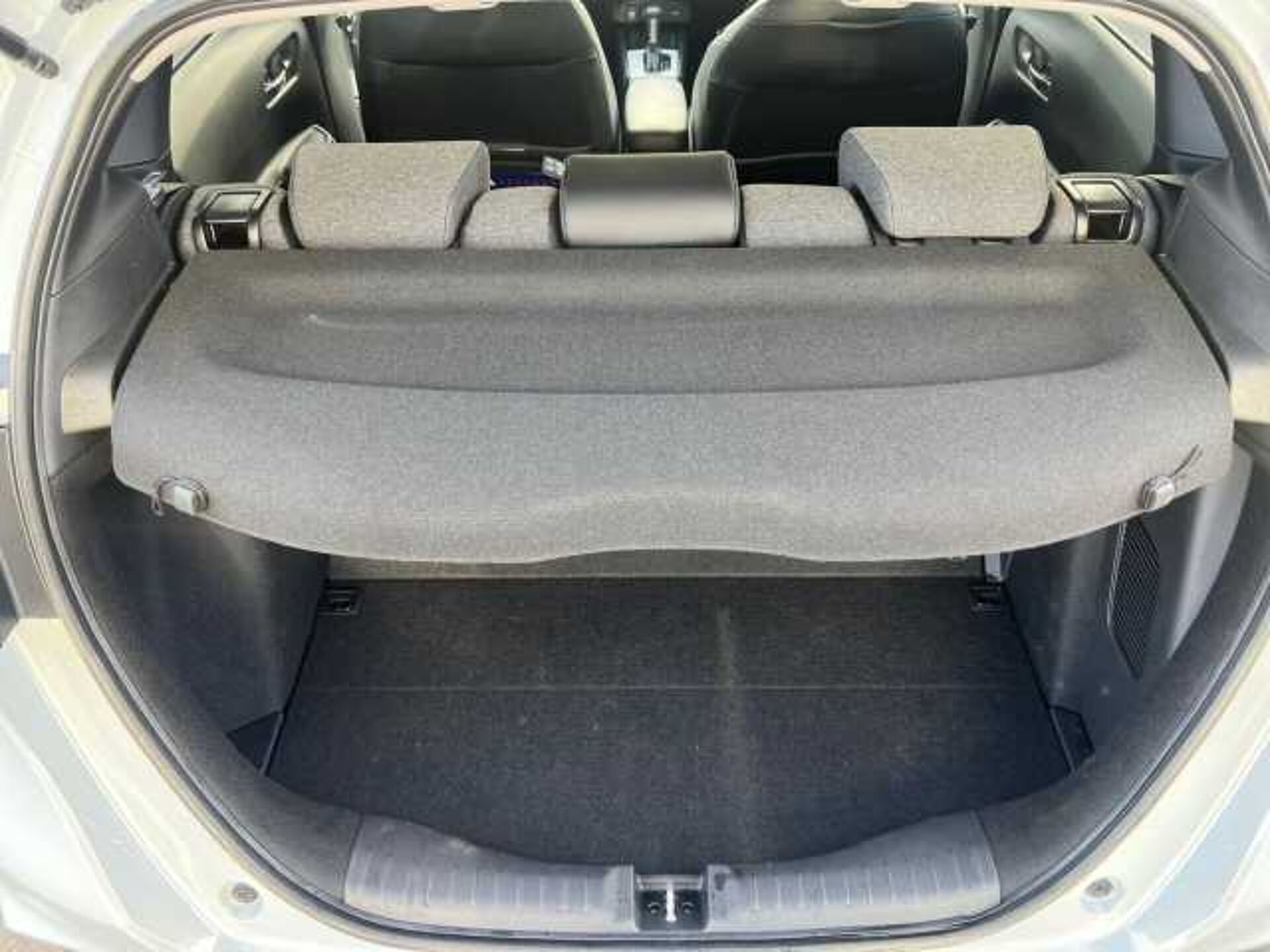 Honda Jazz Hybrid 1.5 h i-MMD Advance Hatchback 5dr Petrol Hybrid eCVT Euro 6 (s/s) (122 ps) 