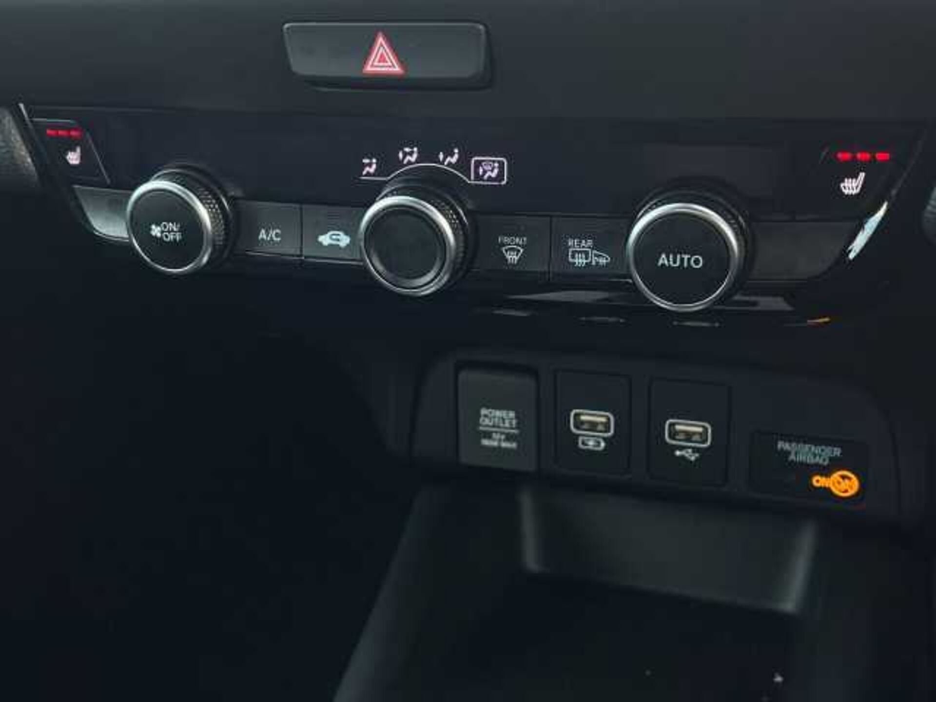 Honda Jazz Hybrid 1.5 h i-MMD Advance Hatchback 5dr Petrol Hybrid eCVT Euro 6 (s/s) (122 ps) 