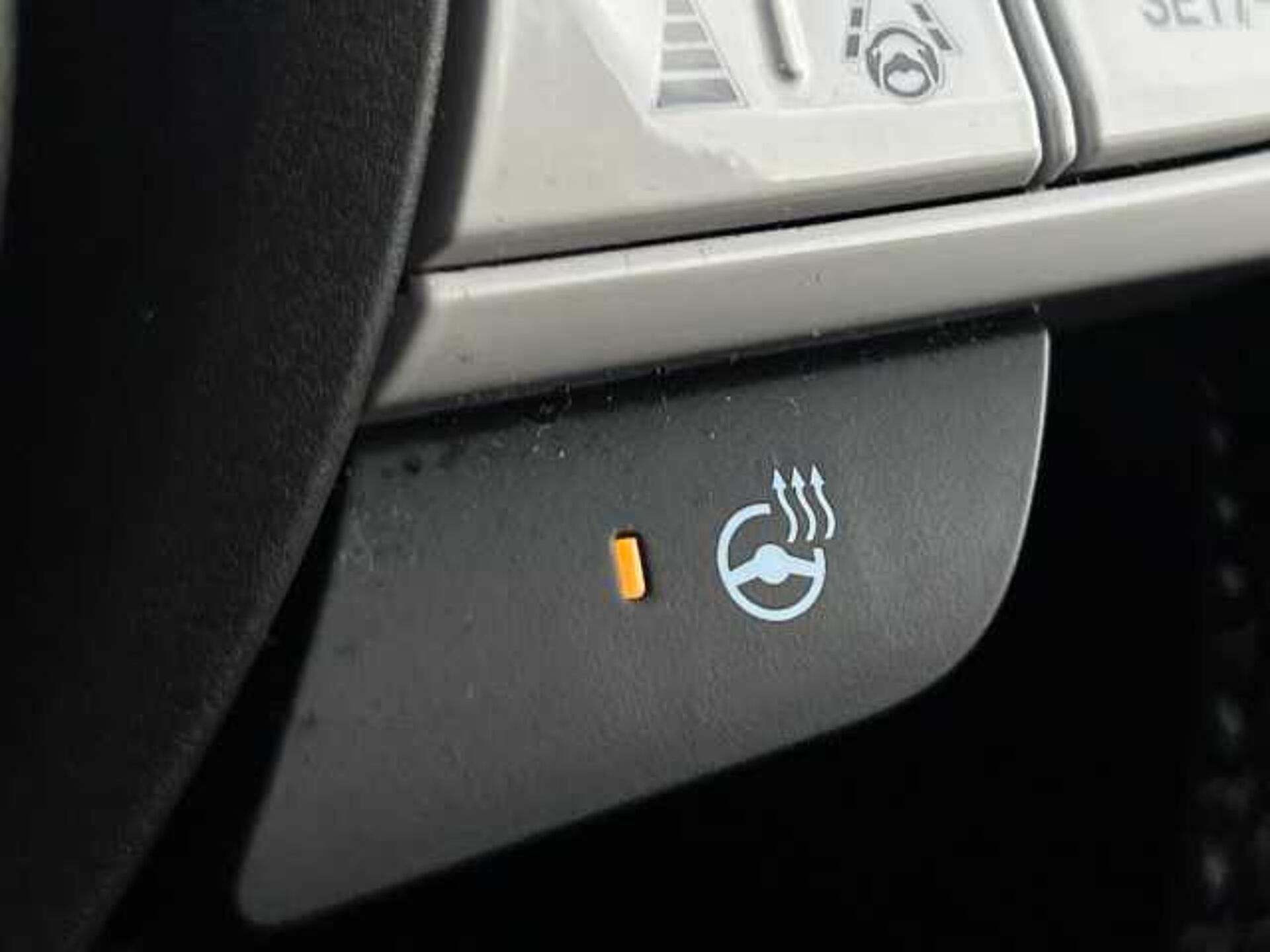 Honda Jazz Hybrid 1.5 h i-MMD Advance Hatchback 5dr Petrol Hybrid eCVT Euro 6 (s/s) (122 ps) 