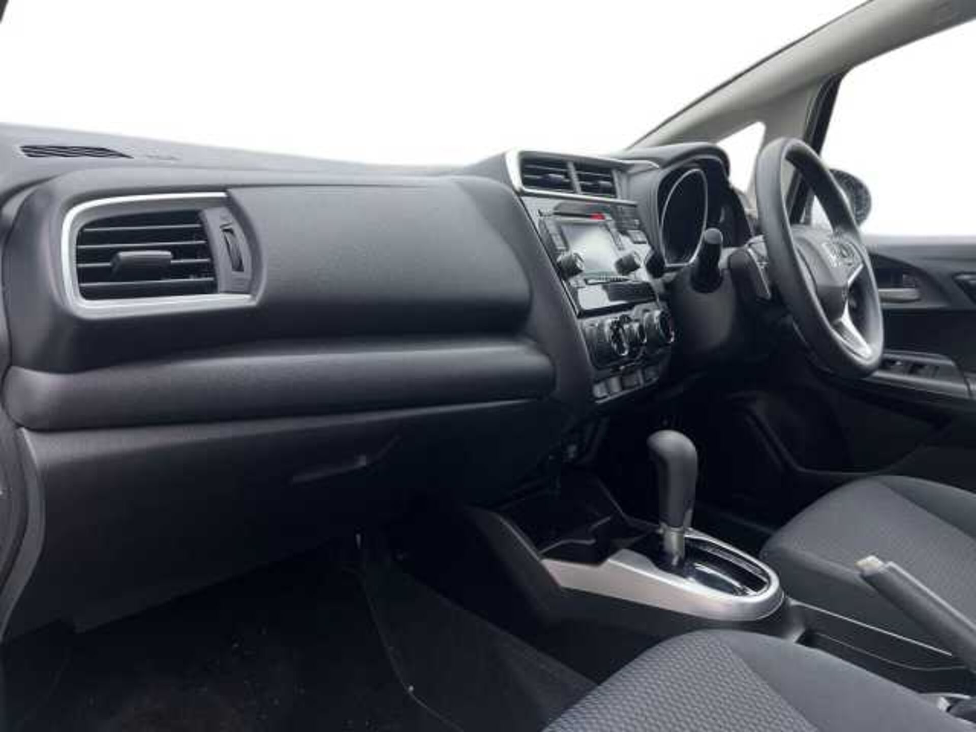 Honda Jazz 1.3 i-VTEC S Hatchback 5dr Petrol CVT Euro 6 (s/s) (102 ps) 