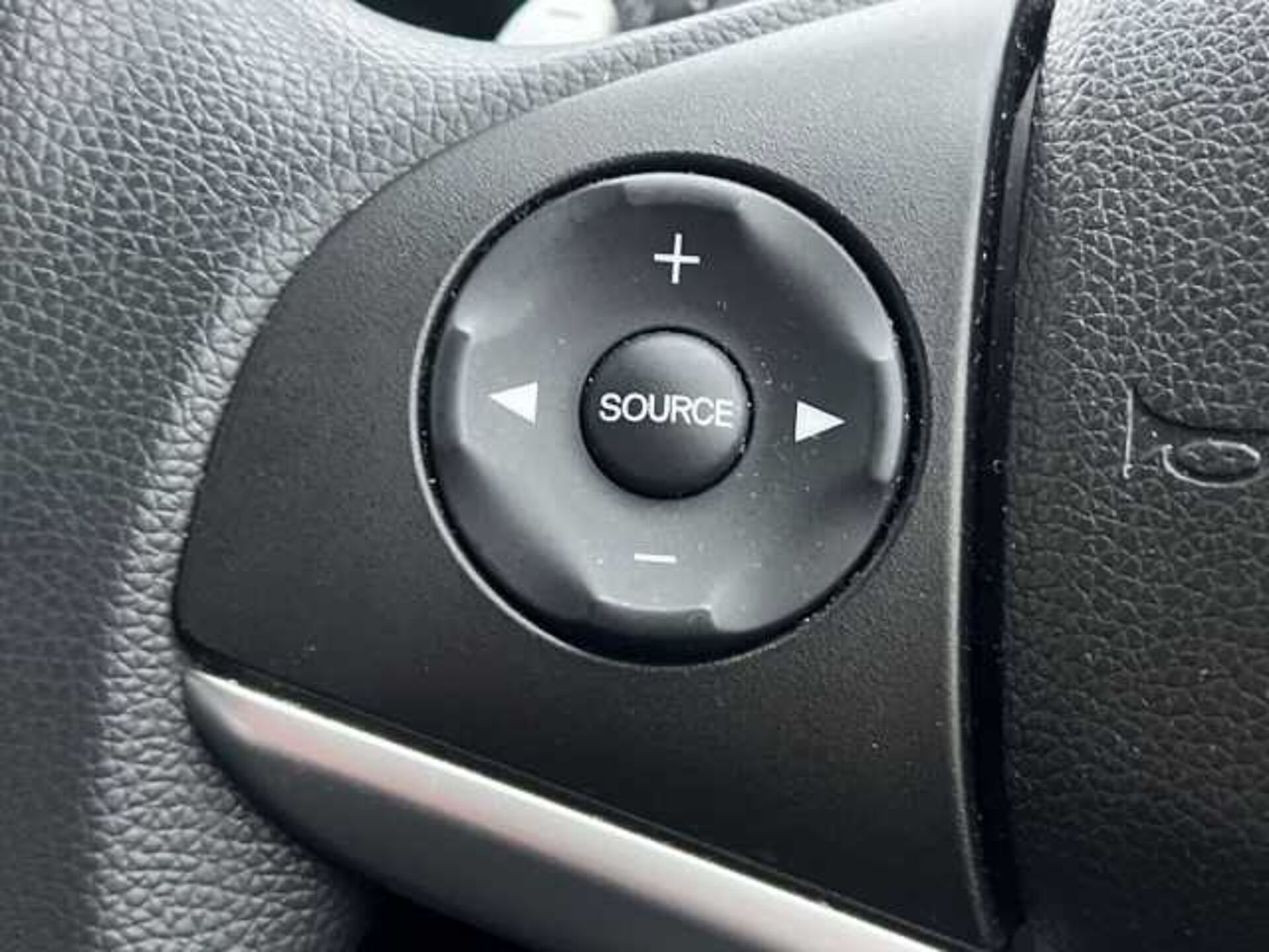 Honda Jazz 1.3 i-VTEC S Hatchback 5dr Petrol CVT Euro 6 (s/s) (102 ps) 