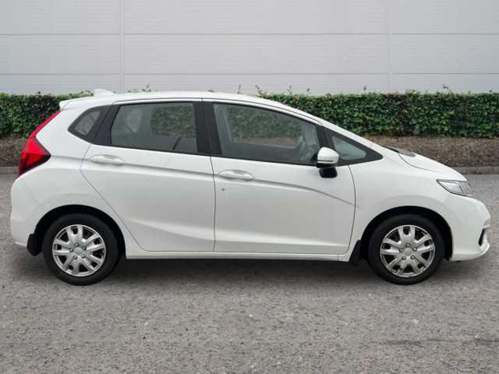 Honda Jazz 1.3 i-VTEC S Hatchback 5dr Petrol CVT Euro 6 (s/s) (102 ps) 