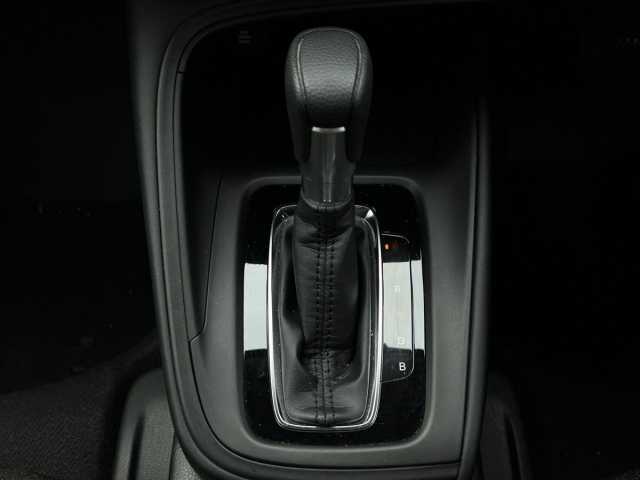 Honda HR-V Hybrid 1.5 h i-MMD Elegance SUV 5dr Petrol Hybrid CVT Euro 6 (s/s) (131 ps) 