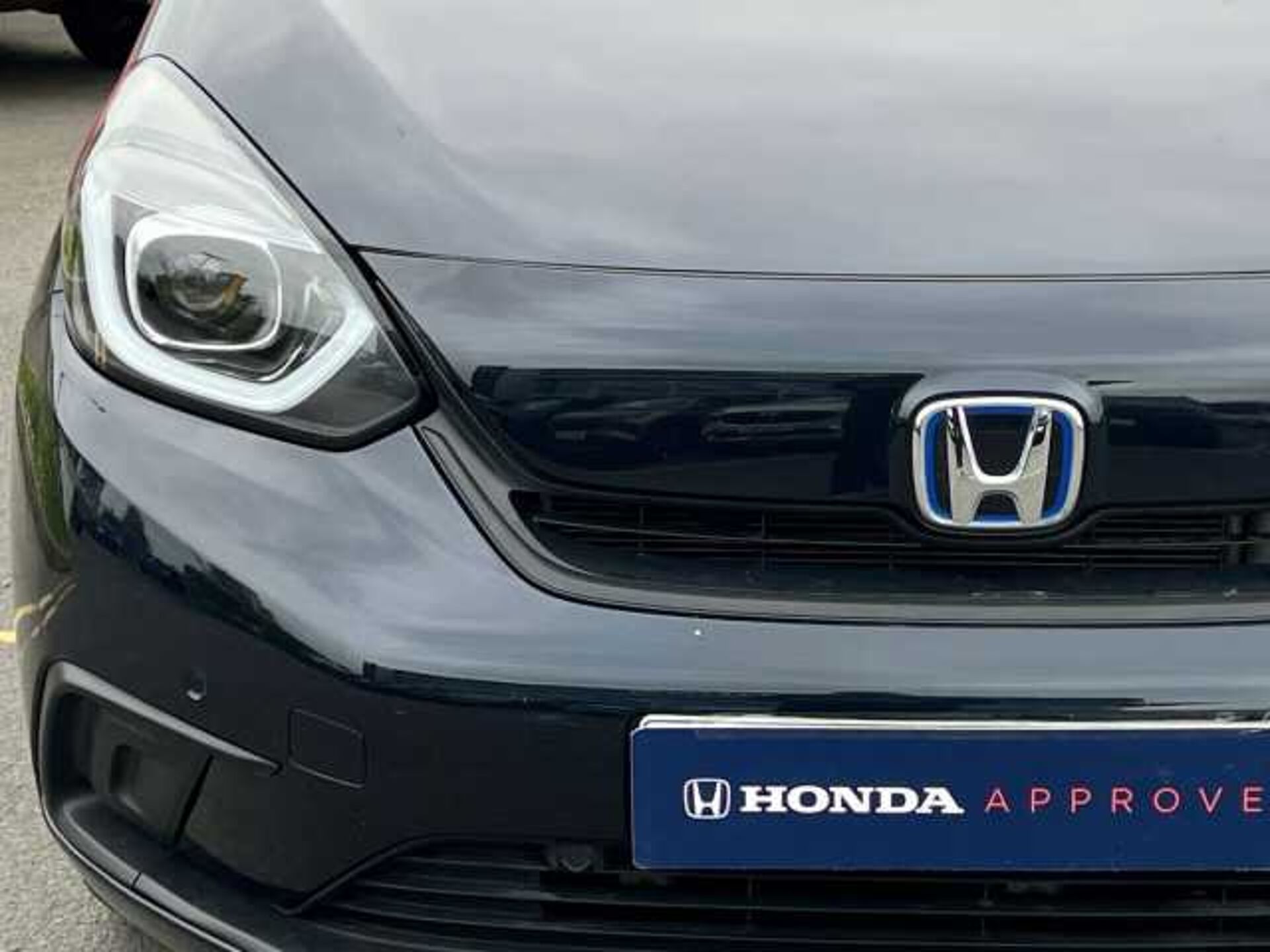 Honda Jazz Hybrid 1.5 h i-MMD SR Hatchback 5dr Petrol Hybrid eCVT Euro 6 (s/s) (109 ps) 