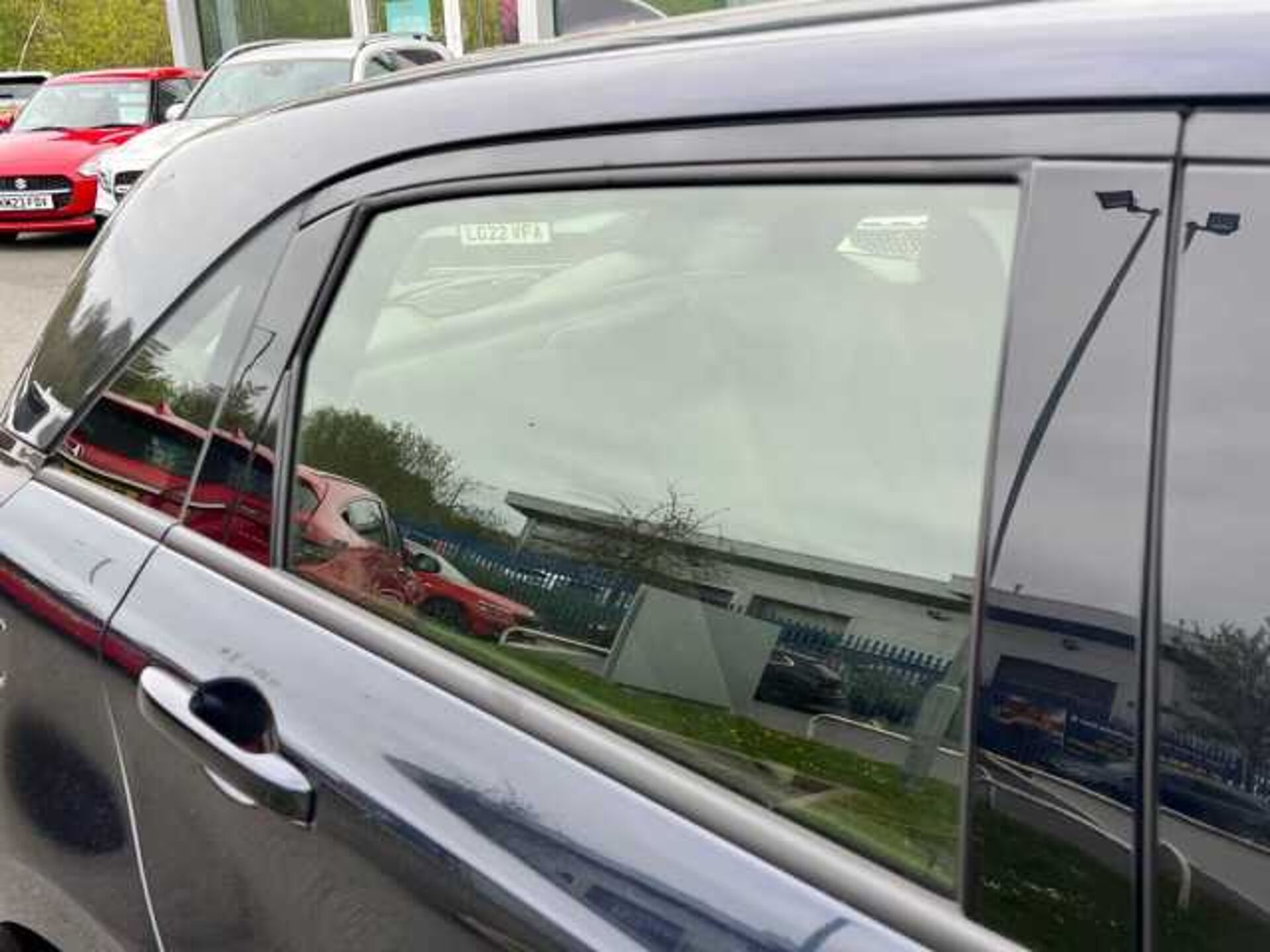 Honda Jazz Hybrid 1.5 h i-MMD SR Hatchback 5dr Petrol Hybrid eCVT Euro 6 (s/s) (109 ps) 