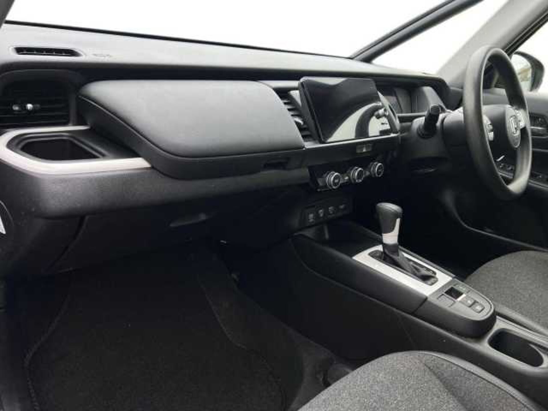 Honda Jazz Hybrid 1.5 h i-MMD SR Hatchback 5dr Petrol Hybrid eCVT Euro 6 (s/s) (109 ps) 