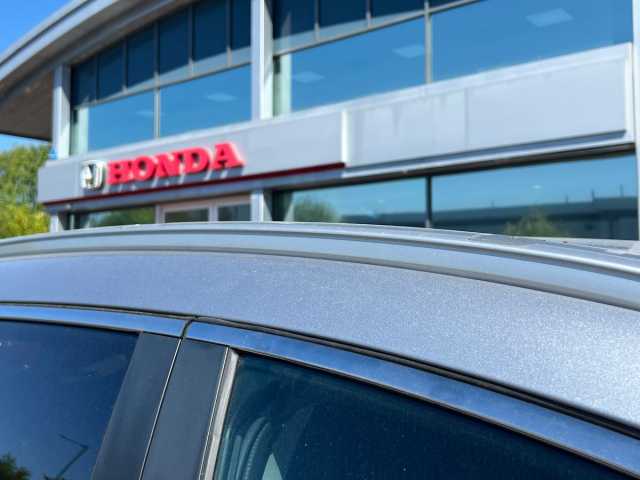 Honda CR-V Hybrid 2.0 h i-MMD SR SUV 5dr Petrol Hybrid eCVT 4WD Euro 6 (s/s) (184 ps) 