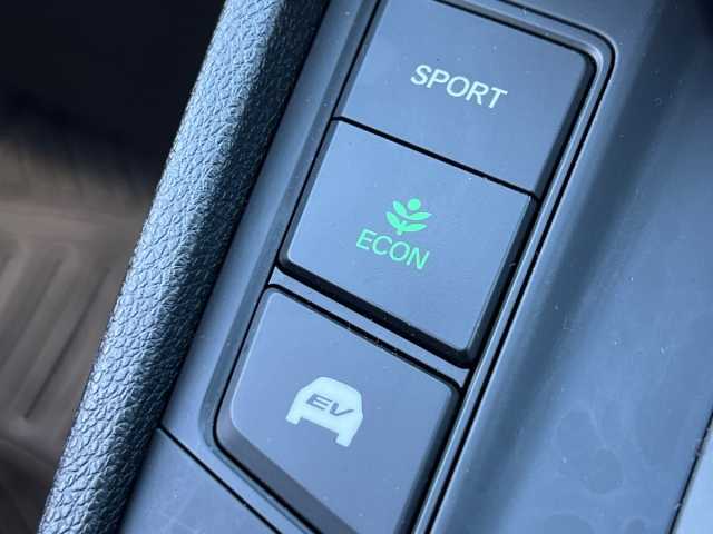 Honda CR-V Hybrid 2.0 h i-MMD SR SUV 5dr Petrol Hybrid eCVT 4WD Euro 6 (s/s) (184 ps) 