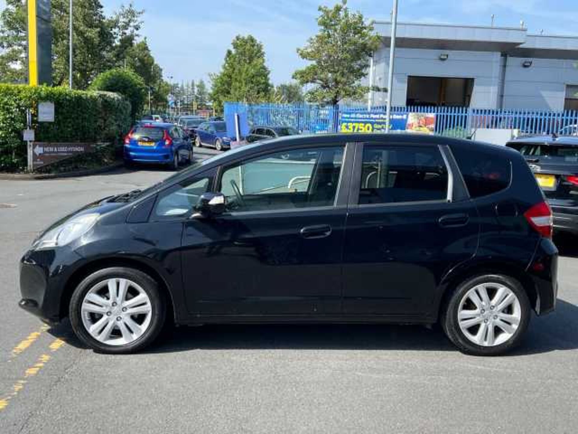 Honda Jazz 1.4 i-VTEC ES Plus Hatchback 5dr Petrol CVT Euro 5 (99 ps) 