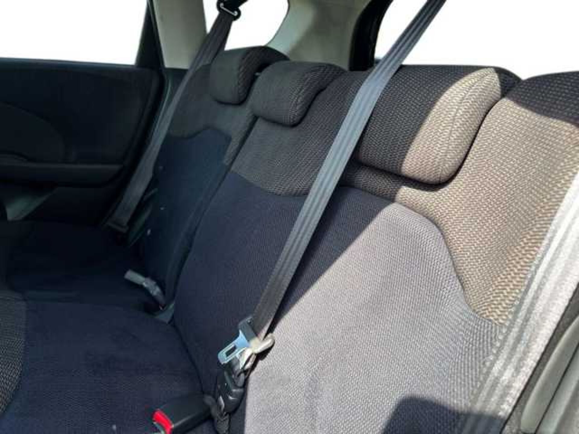 Honda Jazz 1.4 i-VTEC ES Plus Hatchback 5dr Petrol CVT Euro 5 (99 ps) 