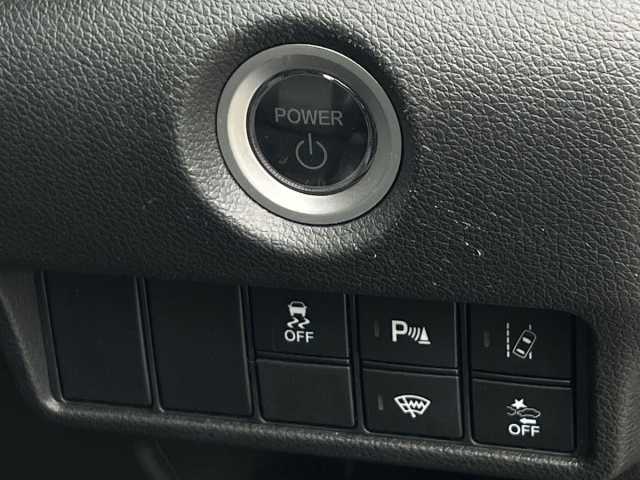 Honda CR-V Hybrid 2.0 h i-MMD SR SUV 5dr Petrol Hybrid eCVT Euro 6 (s/s) (184 ps) 