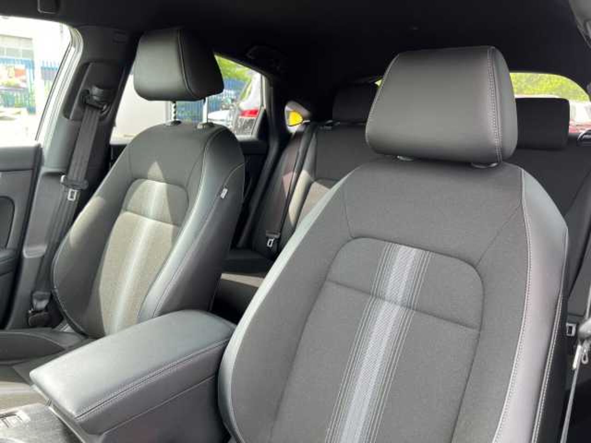 Honda Civic Hybrid 2.0 h i-MMD Sport Hatchback 5dr Petrol Hybrid eCVT Euro 6 (s/s) (184 ps) 