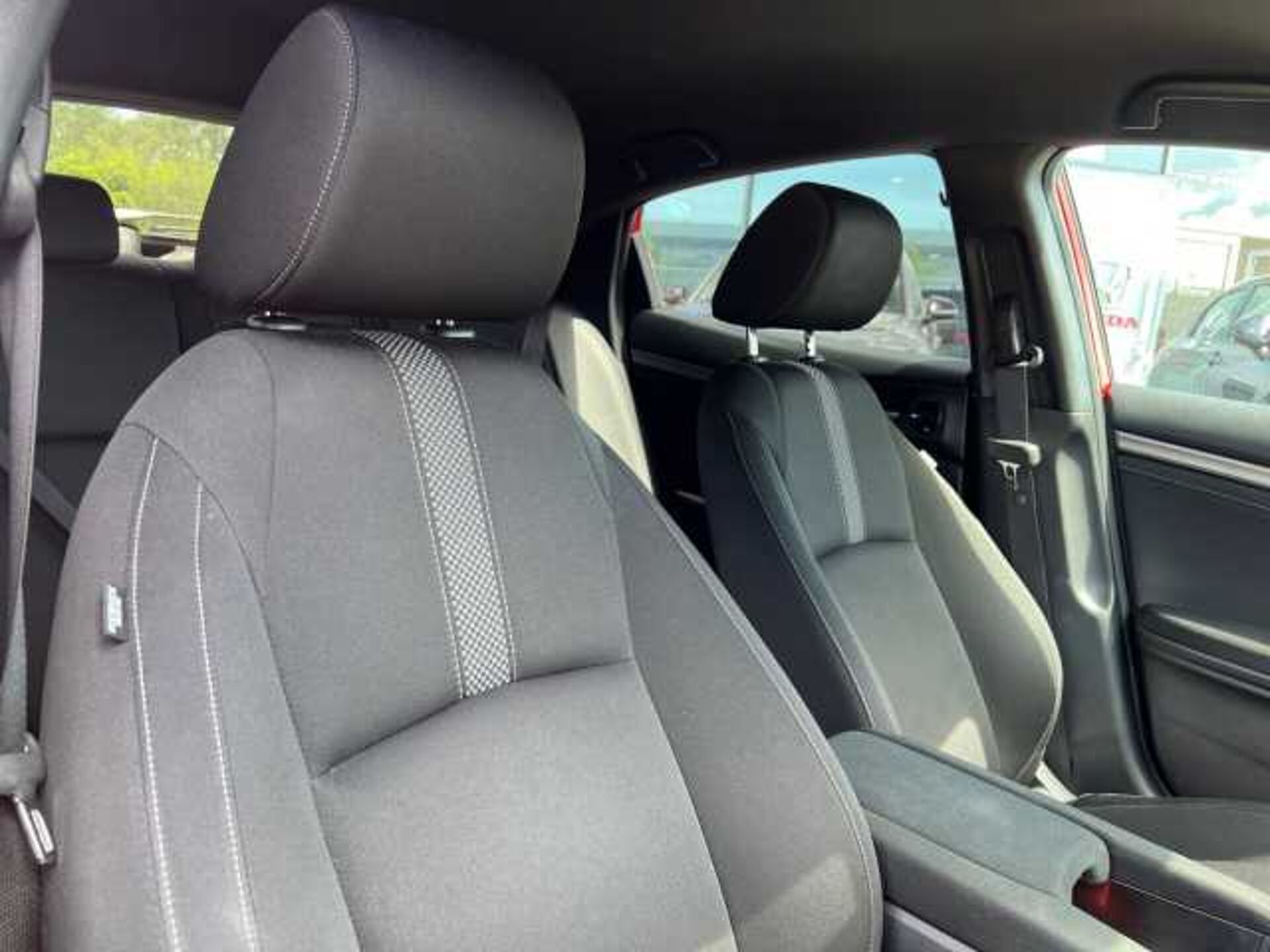 Honda Civic 1.5 VTEC Turbo Sport Hatchback 5dr Petrol Manual Euro 6 (s/s) (182 ps) 