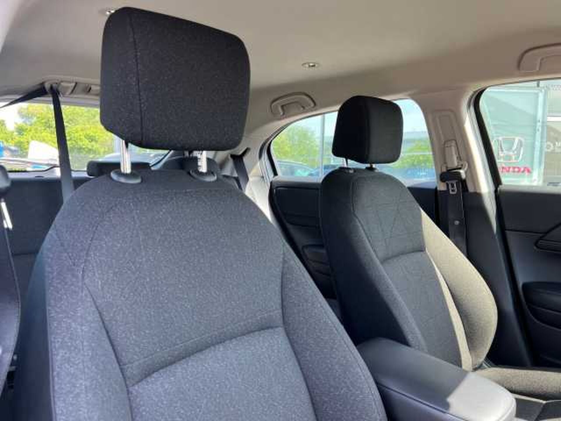 Honda HR-V Hybrid 1.5 h i-MMD Elegance SUV 5dr Petrol Hybrid CVT Euro 6 (s/s) (131 ps) 