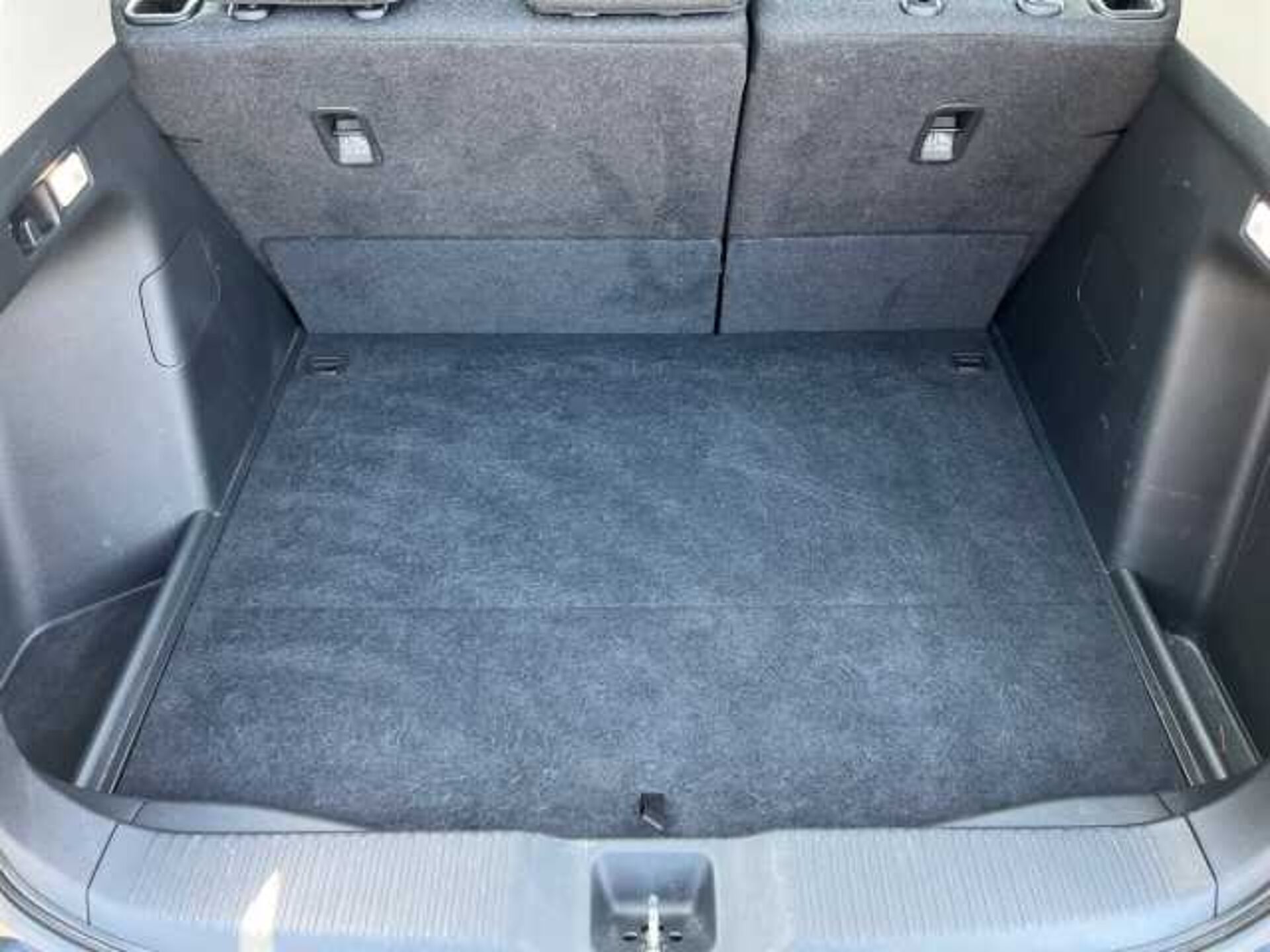 Honda HR-V Hybrid 1.5 h i-MMD Elegance SUV 5dr Petrol Hybrid CVT Euro 6 (s/s) (131 ps) 