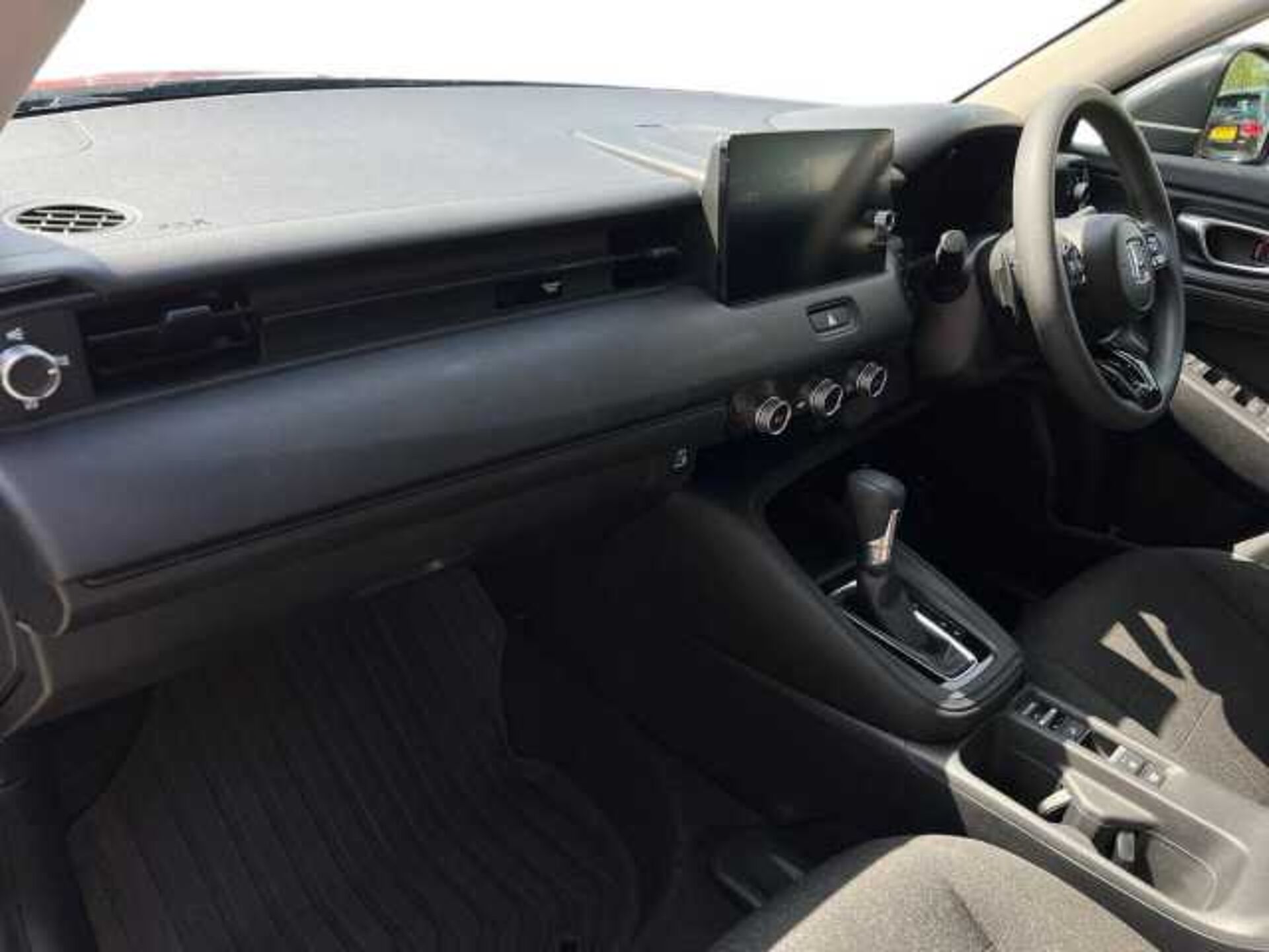 Honda HR-V Hybrid 1.5 h i-MMD Elegance SUV 5dr Petrol Hybrid CVT Euro 6 (s/s) (131 ps) 
