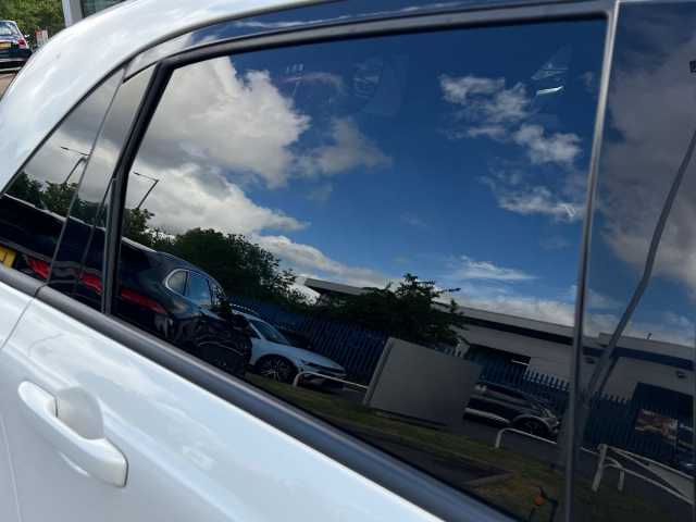 Honda Jazz Hybrid 1.5 h i-MMD EX Hatchback 5dr Petrol Hybrid eCVT Euro 6 (s/s) (107 ps) 