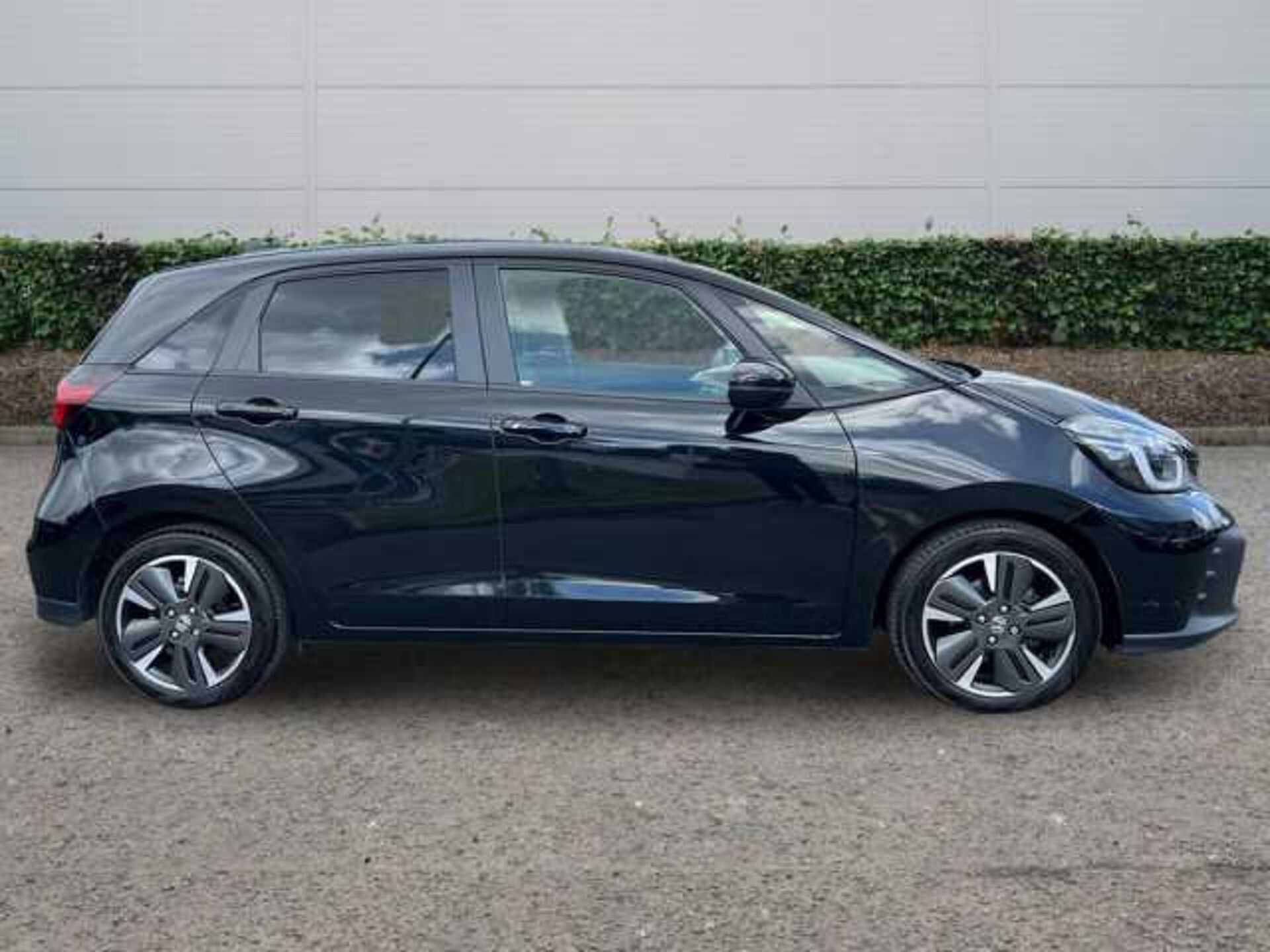 Honda Jazz Hybrid 1.5 h i-MMD Advance Hatchback 5dr Petrol Hybrid eCVT Euro 6 (s/s) (122 ps) 