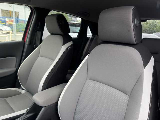 Honda Jazz Hybrid 1.5 h i-MMD Crosstar EX Hatchback 5dr Petrol Hybrid eCVT Euro 6 (s/s) (109 ps) 