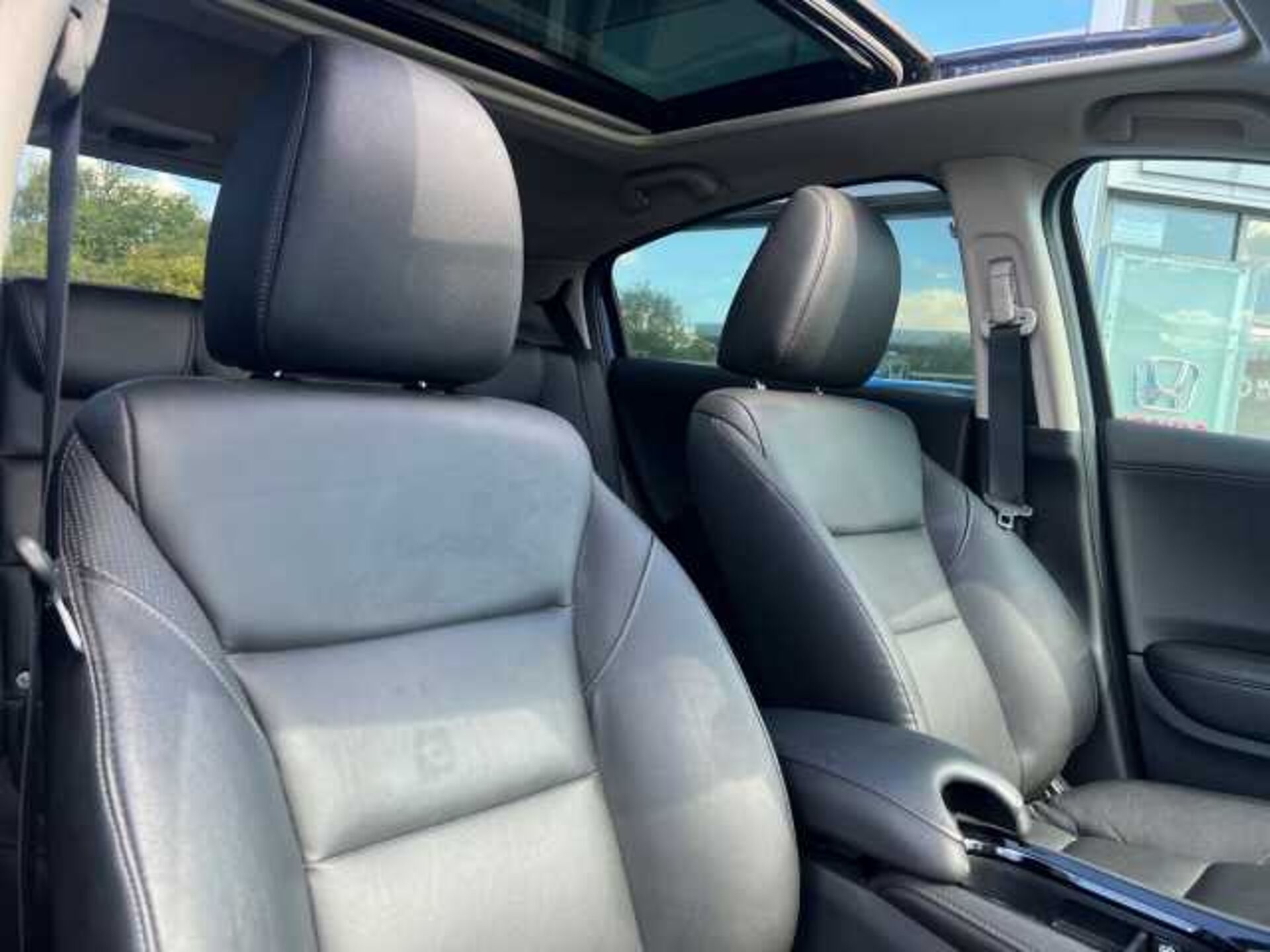 Honda HR-V 1.5 i-VTEC EX SUV 5dr Petrol Manual Euro 6 (s/s) (130 ps) 