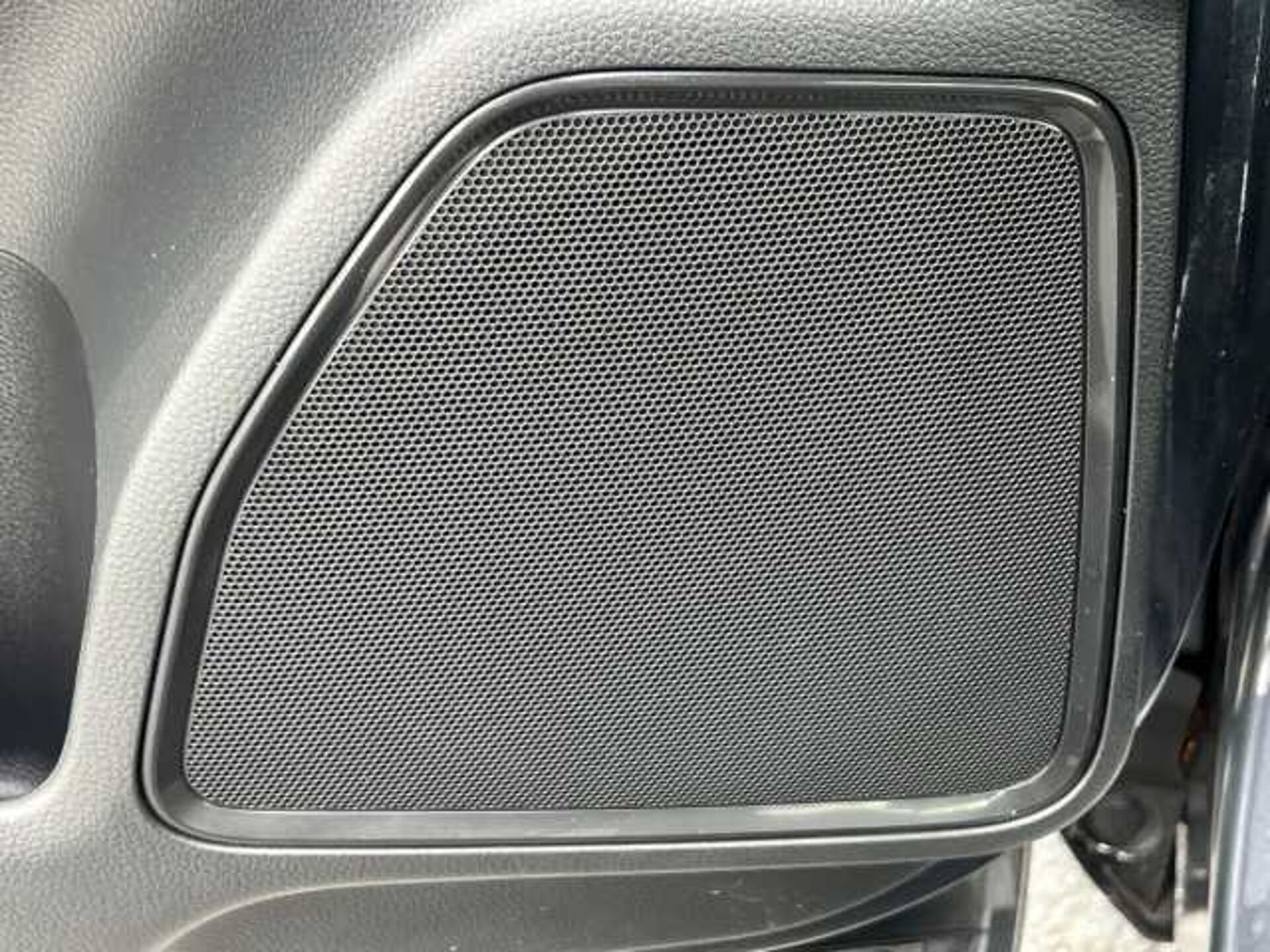 Honda HR-V Hybrid 1.5 h i-MMD Advance SUV 5dr Petrol Hybrid CVT Euro 6 (s/s) (131 ps) 