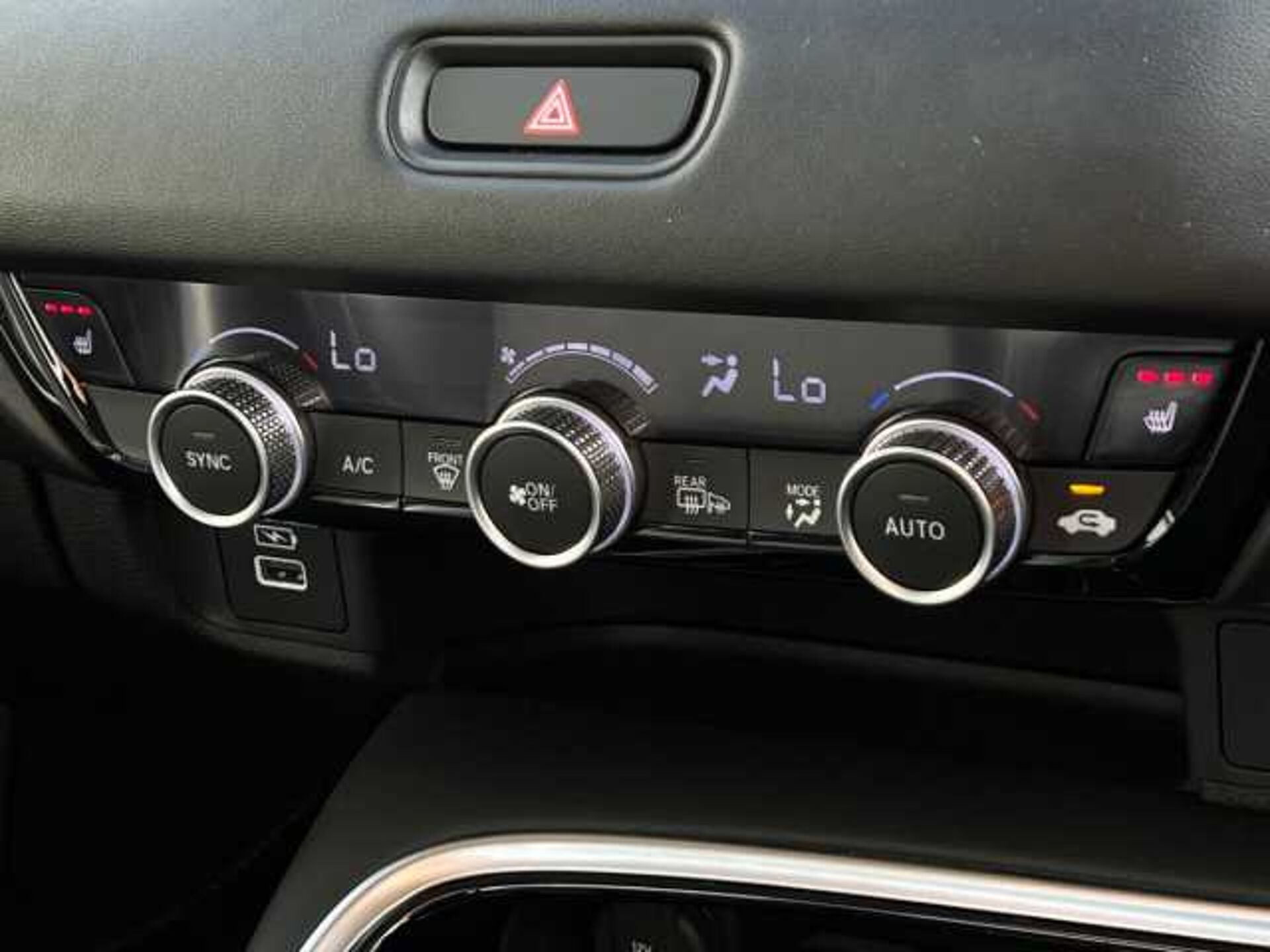 Honda HR-V Hybrid 1.5 h i-MMD Advance SUV 5dr Petrol Hybrid CVT Euro 6 (s/s) (131 ps) 