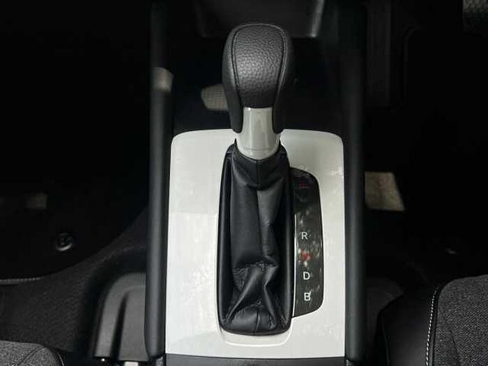 Honda Jazz Hybrid 5dr Hat 1.5 I-mmd Hbd Sr Ecvt 