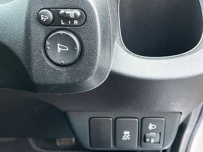 Honda Jazz Es + I-Vtec Cvt 