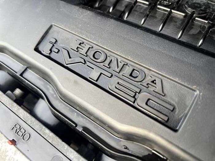 Honda Jazz Es + I-Vtec Cvt 