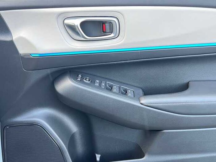 Honda HR-V Hybrid 1.5 h i-MMD e:HEV Advance Style SUV 5dr Petrol Hybrid CVT Euro 6 (s/s) (131 ps) 