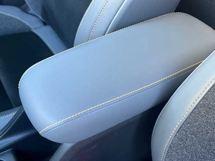 Honda Jazz Hybrid Advance Sport I-Mmd 