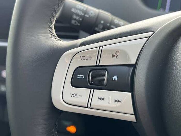 Honda Jazz Hybrid Elegance I-Mmd Cvt 