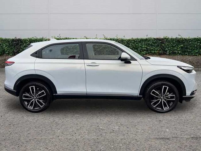 Honda HR-V Hybrid 1.5 h i-MMD Elegance SUV 5dr Petrol Hybrid CVT Euro 6 (s/s) (131 ps) 