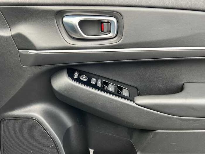 Honda HR-V Hybrid 1.5 h i-MMD Advance SUV 5dr Petrol Hybrid CVT Euro 6 (s/s) (131 ps) 