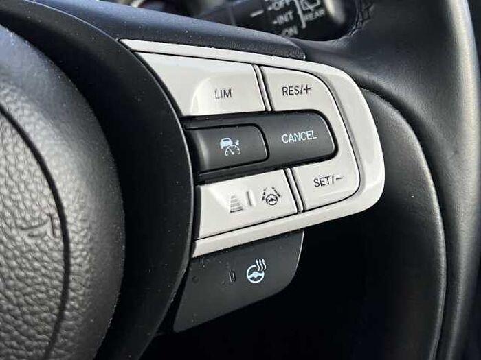 Honda Jazz Hybrid 1.5 h i-MMD Crosstar Advance Hatchback 5dr Petrol Hybrid eCVT Euro 6 (s/s) (122 